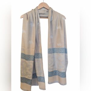 NWOT Beautiful Scarf Elephant Design Japan